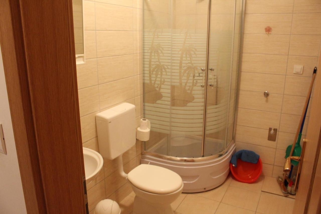 Apartmani Milisa L Primošten Buitenkant foto