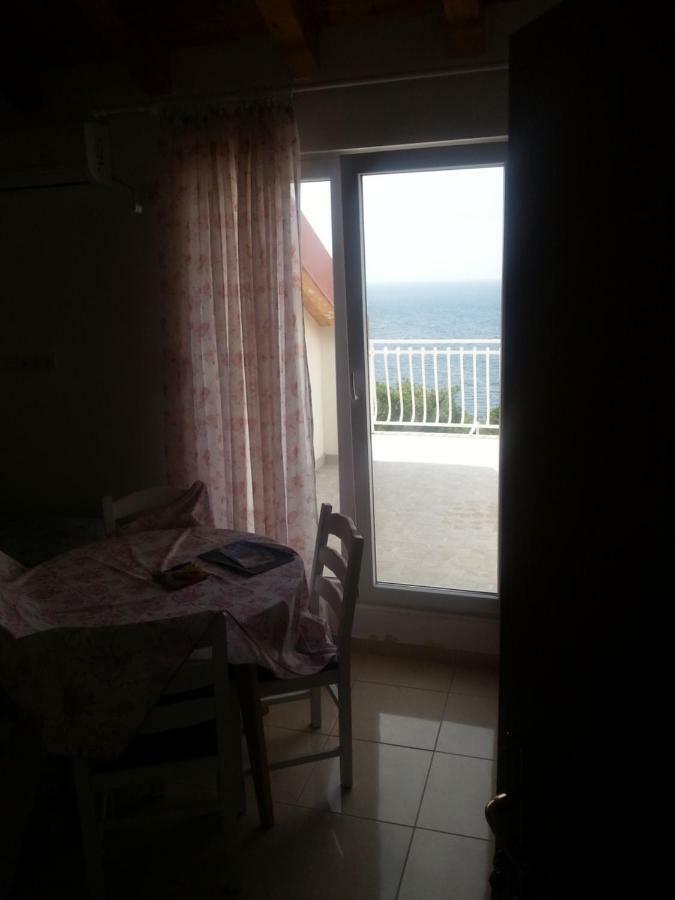 Apartmani Milisa L Primošten Buitenkant foto