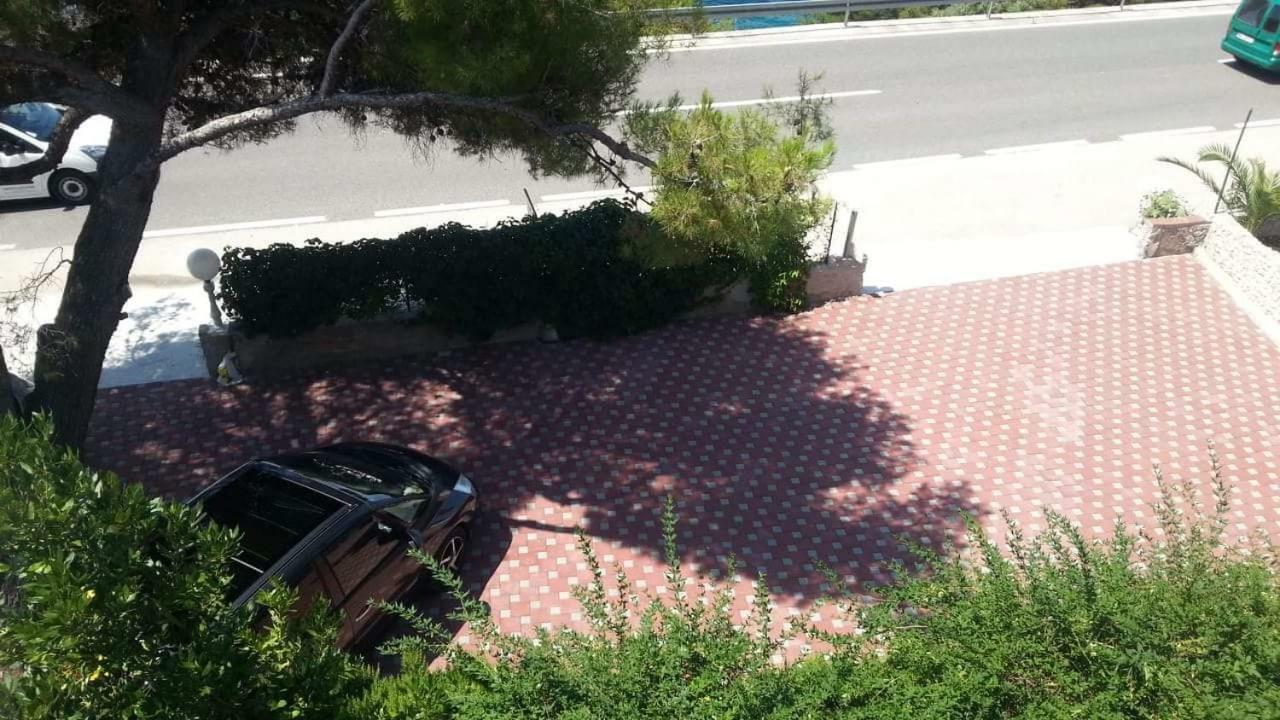 Apartmani Milisa L Primošten Buitenkant foto