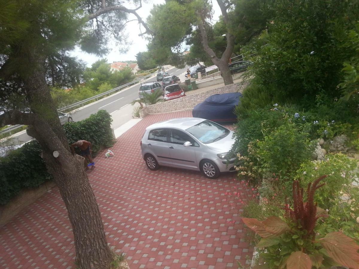 Apartmani Milisa L Primošten Buitenkant foto